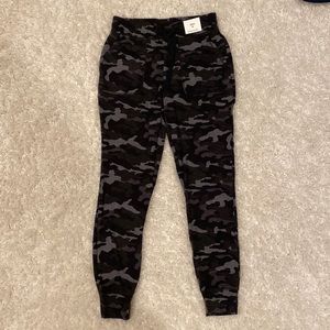 Express one eleven - Joggers